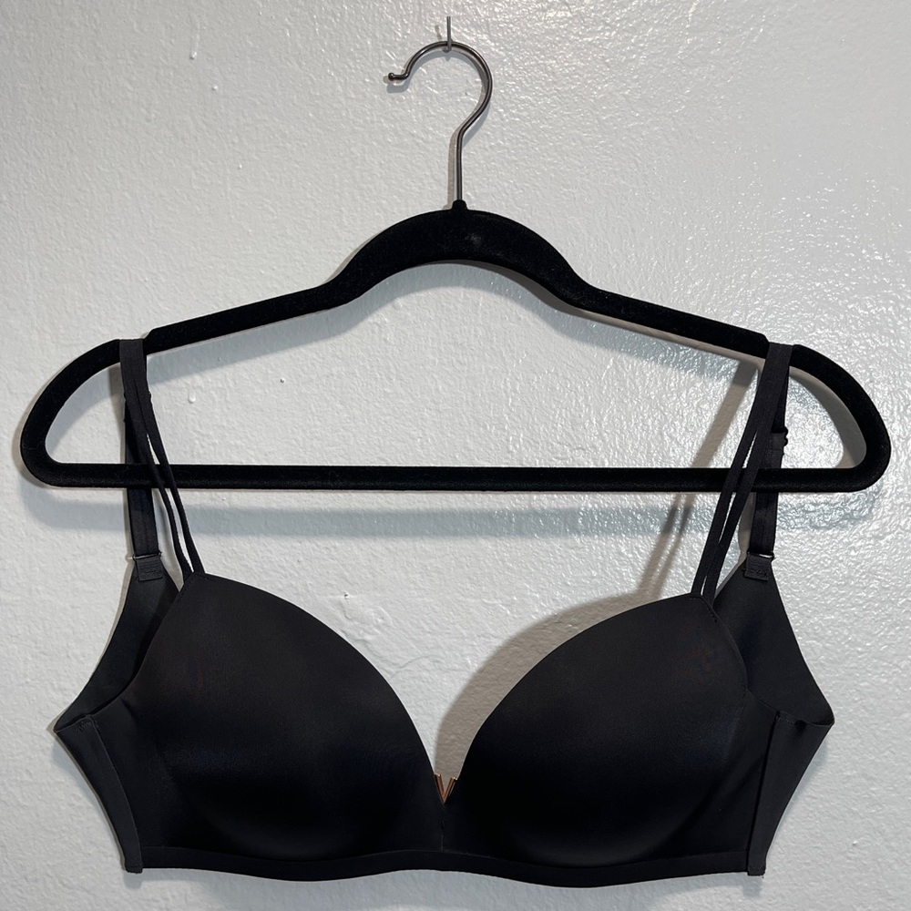 Victoria’s Secret Bra - 34D